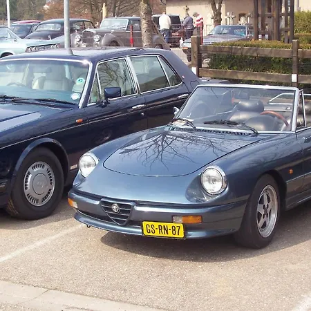 Restaurant De La Canner Hotell 2*