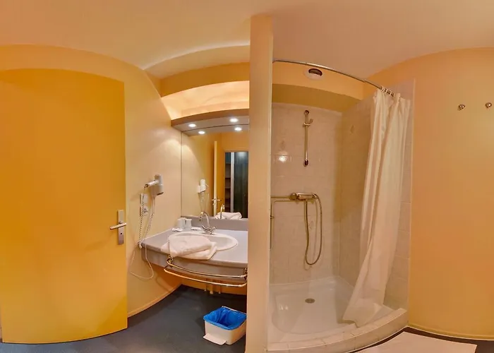 酒店 罐头餐厅酒店 克达日叙尔康讷