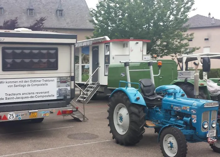 酒店 罐头餐厅酒店 2*