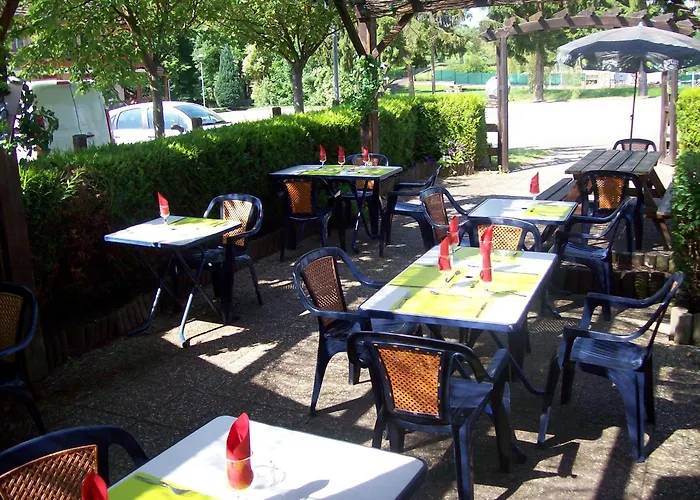 Restaurant De La Canner فندق