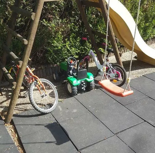 罐头餐厅酒店 酒店 克达日叙尔康讷